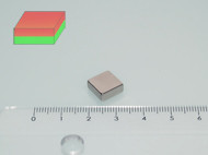 10x10x4 mm N42 NEODYM mágnes hasáb