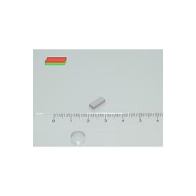 10x4x2 mm N40 NEODYM mágnes hasáb