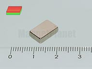 10x7x3 mm N40 NEODYM mágnes hasáb