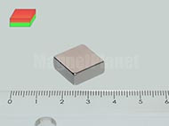 13x13x5 mm N40 NEODYM mágnes hasáb Epoy