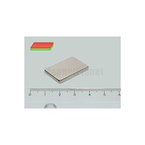 25x15x2 mm N38 NEODYM mágnes hasáb