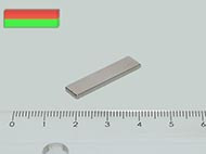 25x4x2 mm N52 NEODYM mágnes hasáb
