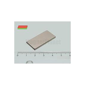 30x15x1 mm N38 NEODYM mágnes hasáb