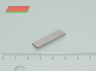 30x8x3 mm N45 NEODYM mágnes hasáb