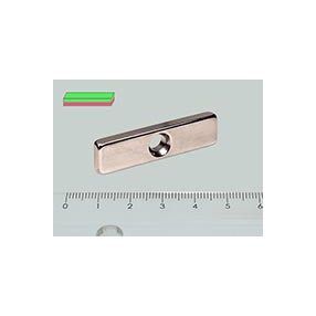 40x10x5 mm N38 NEODYM felcsavarozható mágnes hasáb (dél)