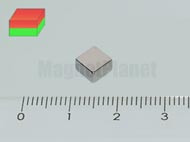 5x5x3 mm N52 NEODYM mágnes hasáb