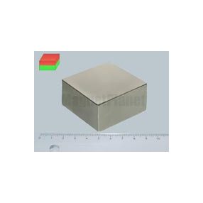 50x50x30 mm N45 NEODYM mágnes hasáb